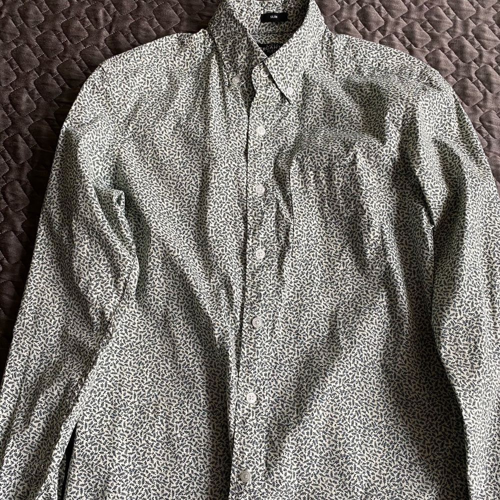 Leaf print button down